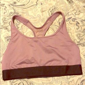 VS lightweight sports bra